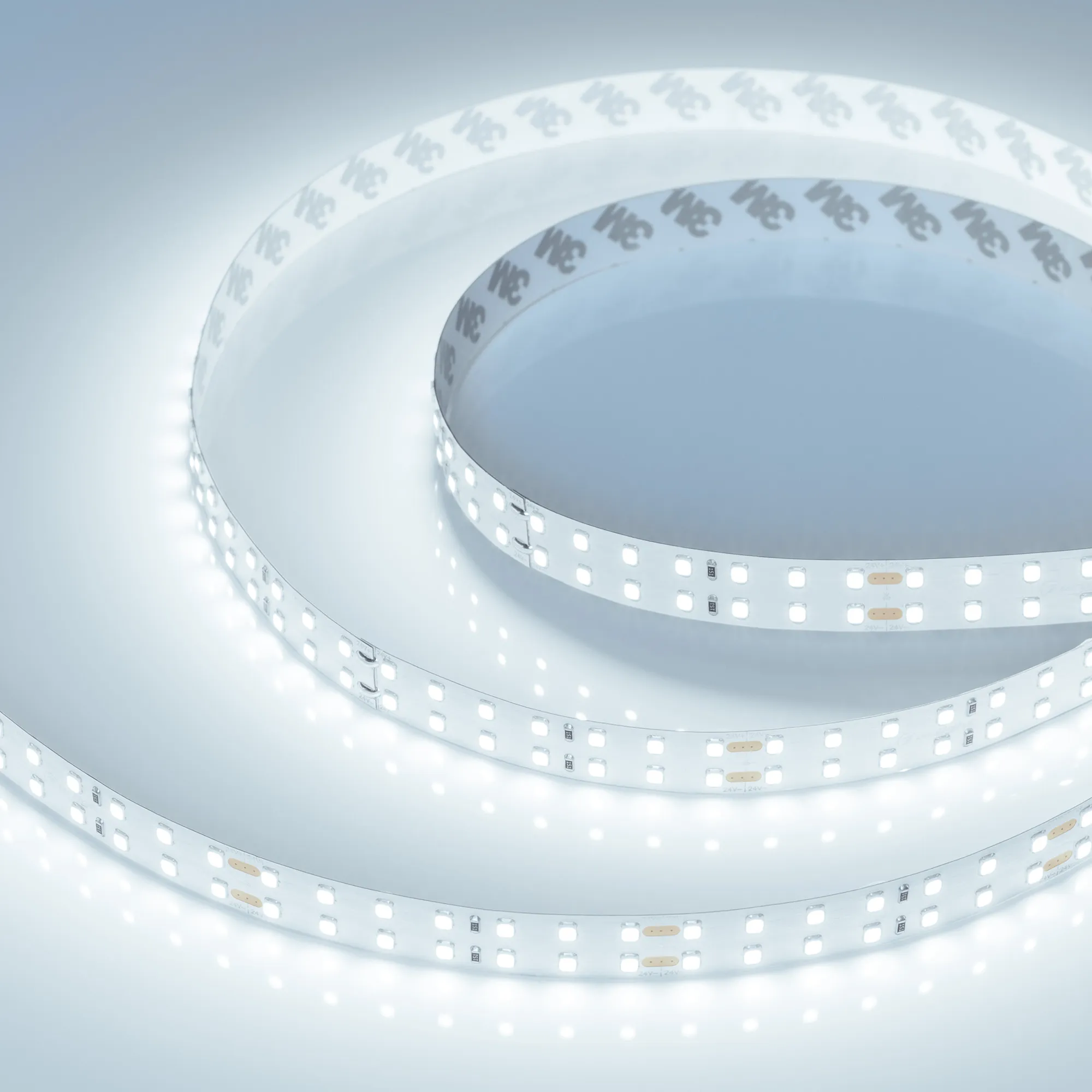 Лента светодиодная RT-A196-15mm 24V Cool 8K (20 W/m, IP20, 2835, 5m) (Arlight, 20 Вт/м, IP20) - изображение товара